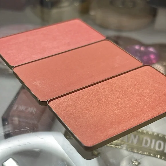 Make up for ever MUFE artist face color blush b314 b308 b210 peachy pinks